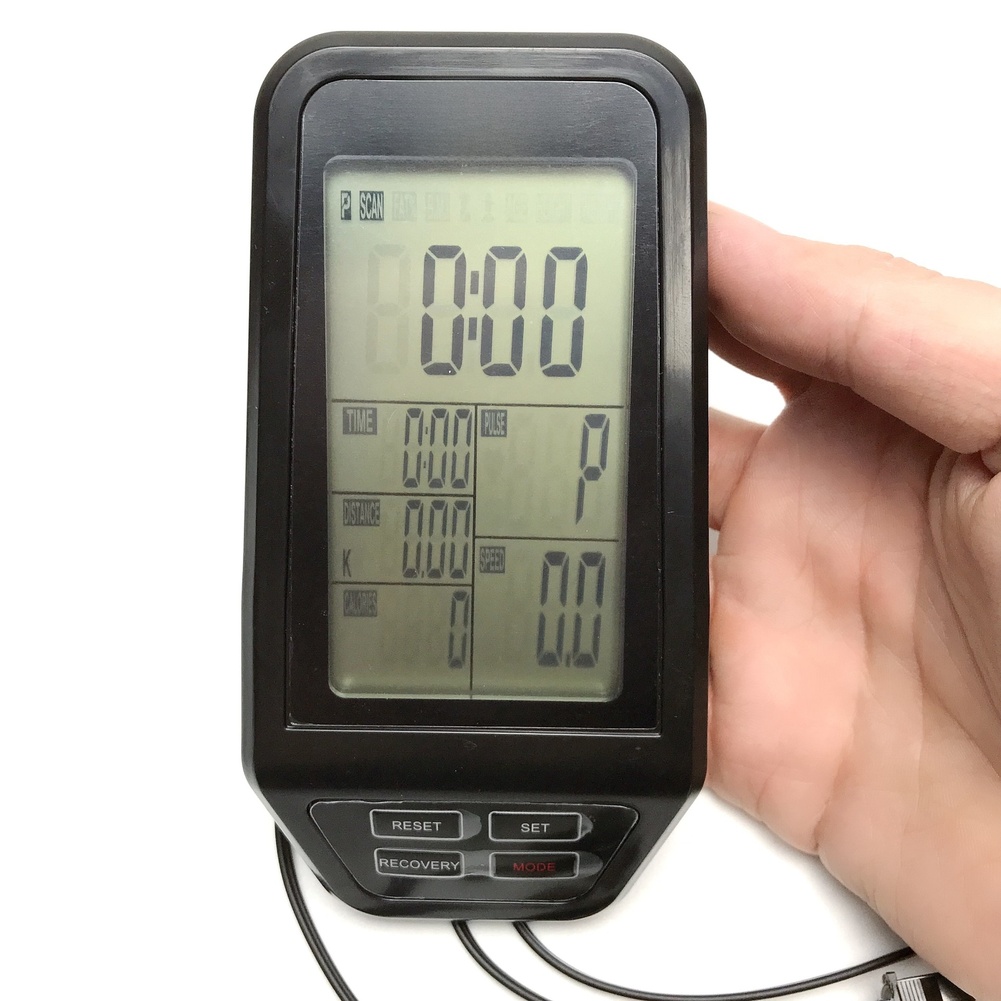Sports Equipment Website - Pantalla de ordenador para bicicleta de